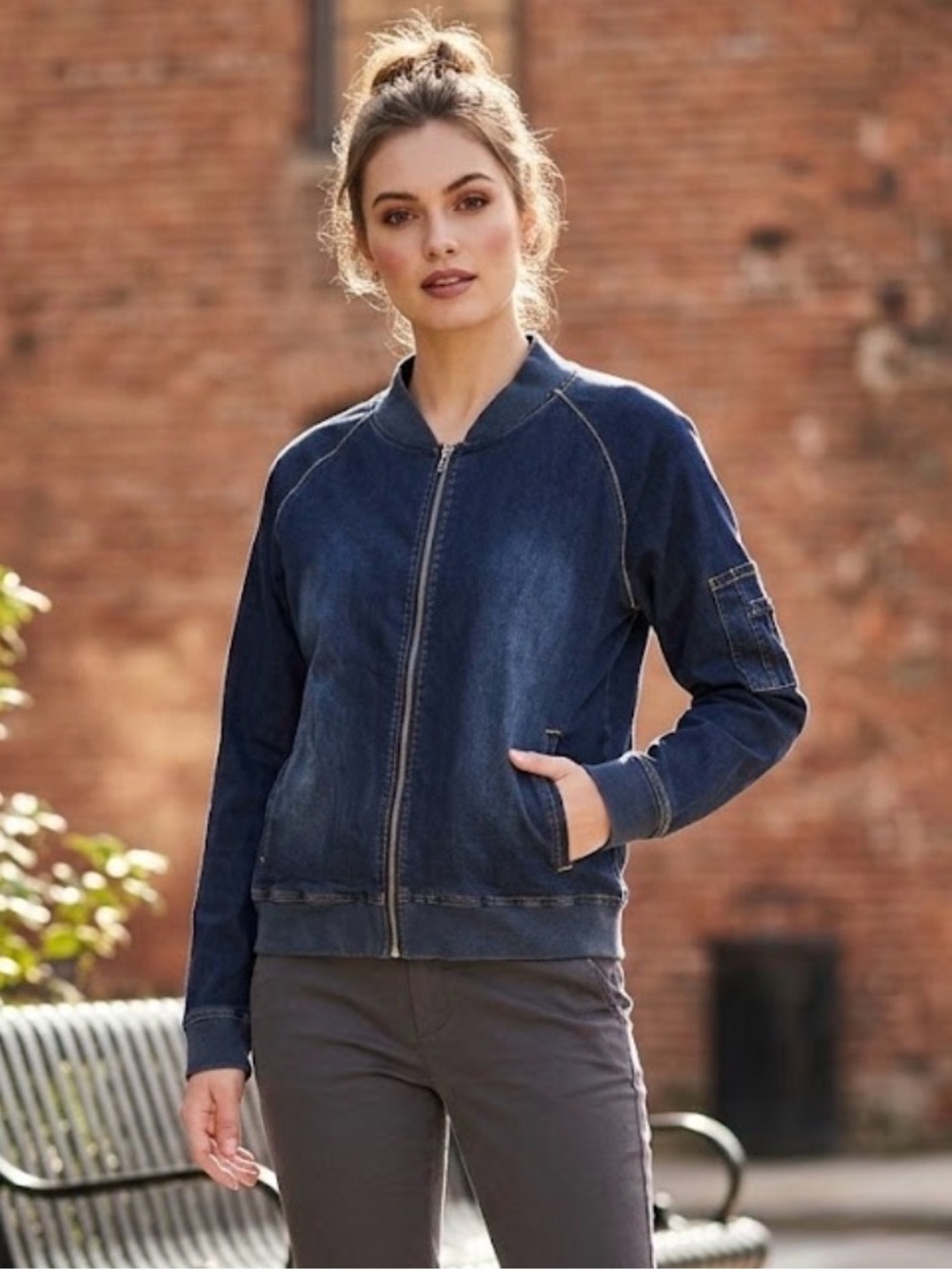 Judy Blue Navy Denim Bomber Jacket - sz Large